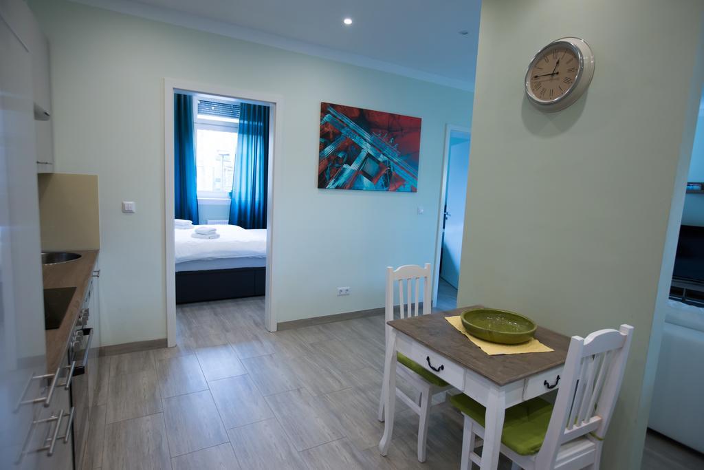 Wassersport-Appartements Am Stoessensee Berlin Exterior photo